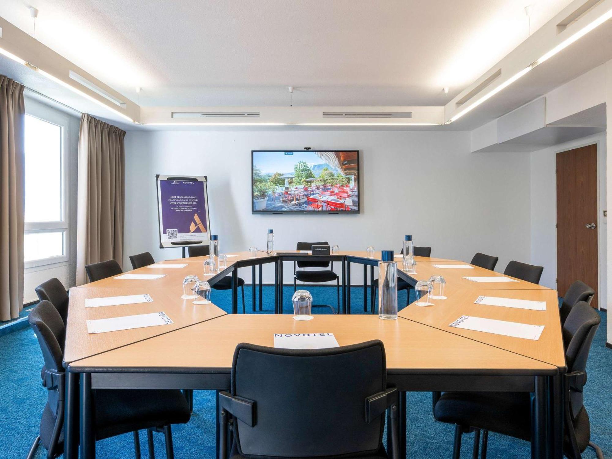 Novotel Grenoble Nord Hotel 4*