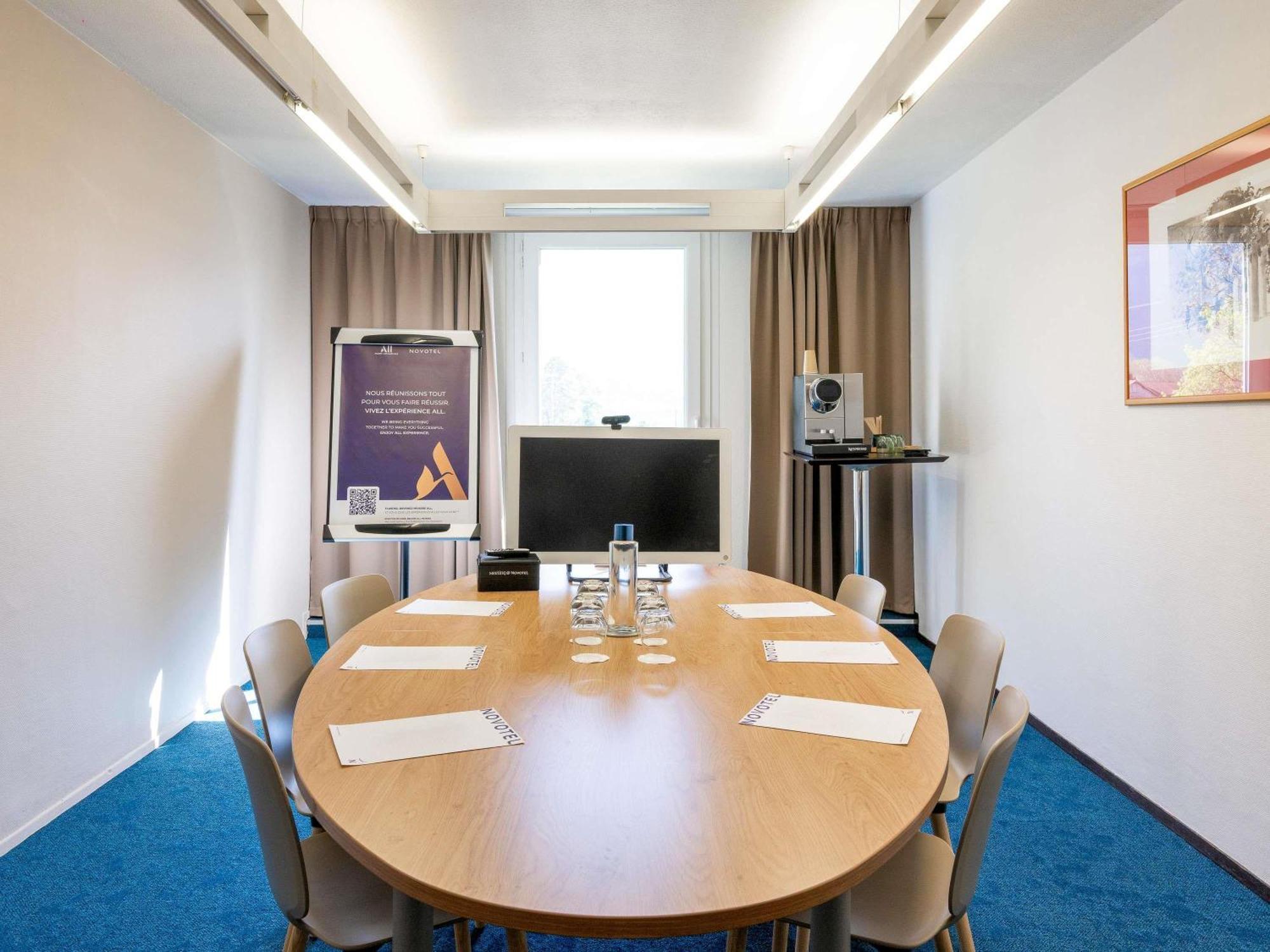 Hotel Novotel Grenoble Nord 4*