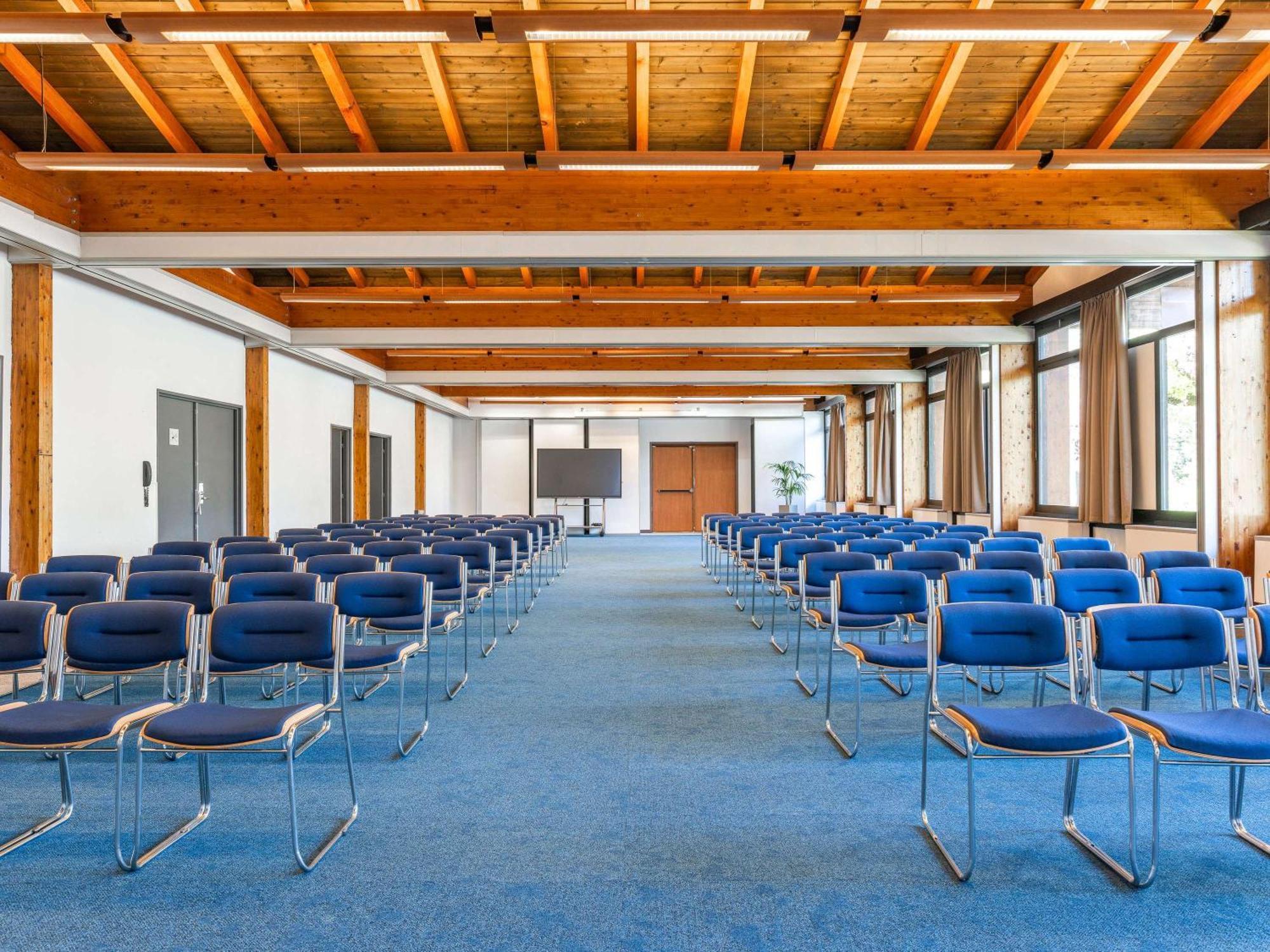 Novotel Grenoble Nord Hotel